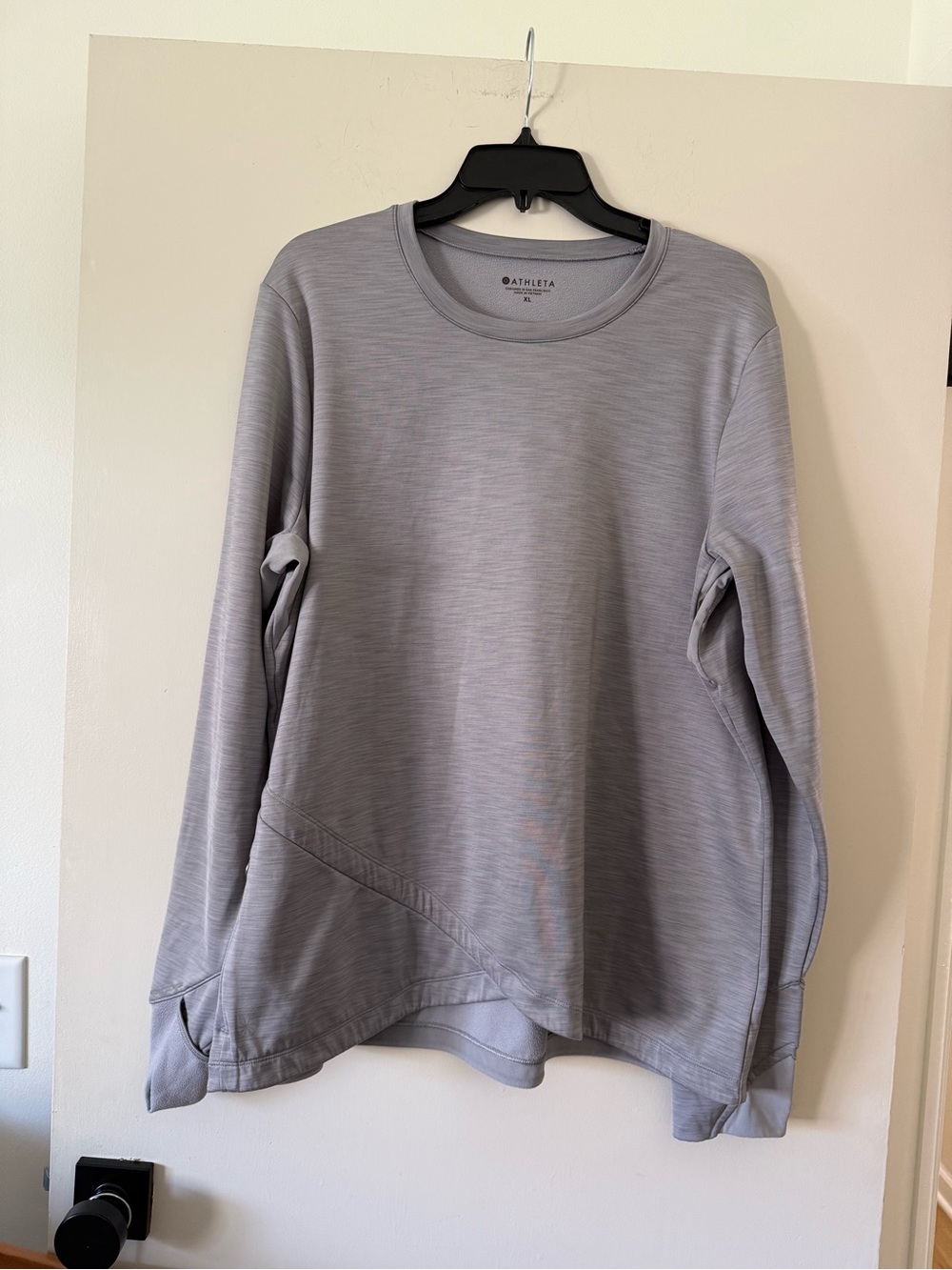 Athleta Heather Gray Crew Neck Long Sleeve Top